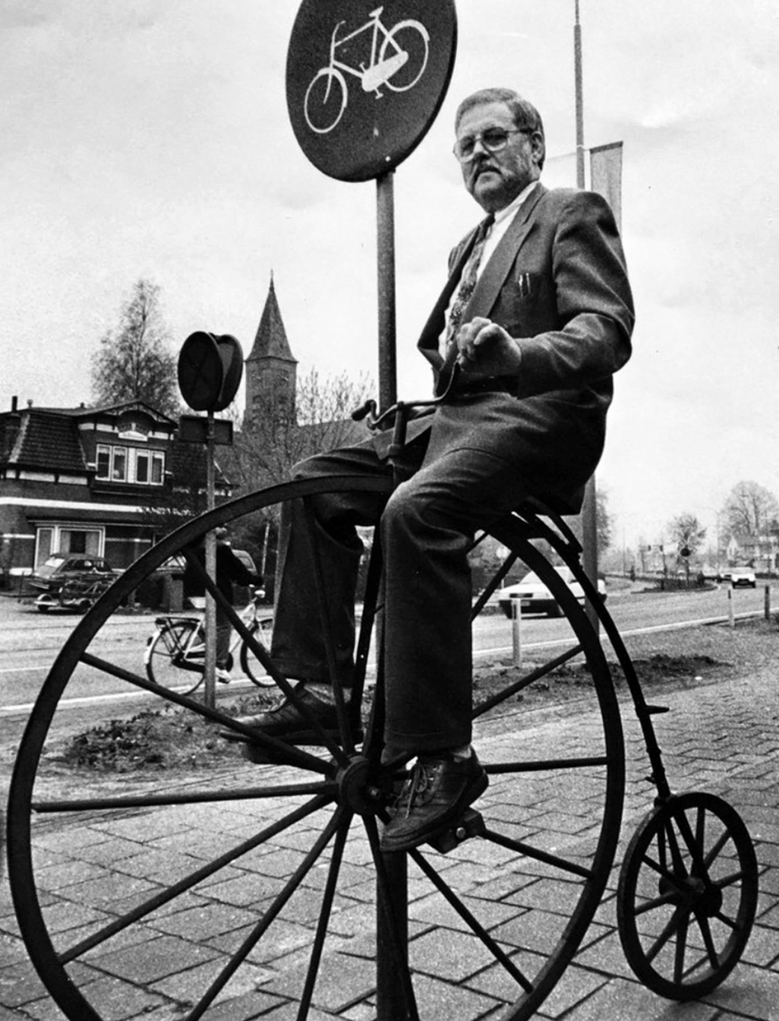 ../Aart van Drie op een hoge fiets, jaren '80
